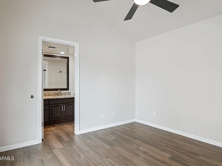 15020 N 40th St #37 — Photo 20