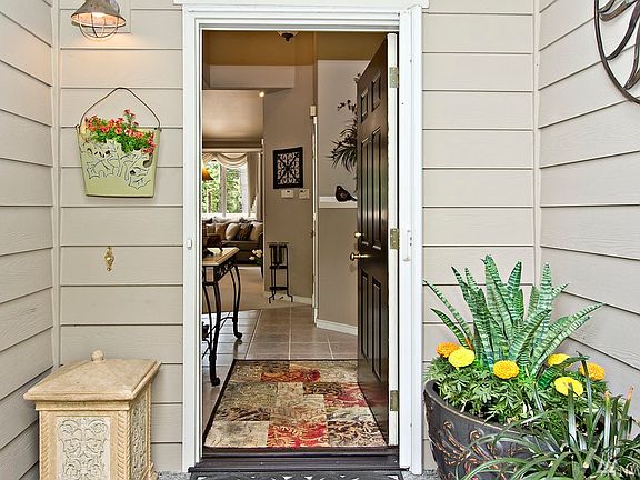 2nd image of 4257 249th Ave SE #20