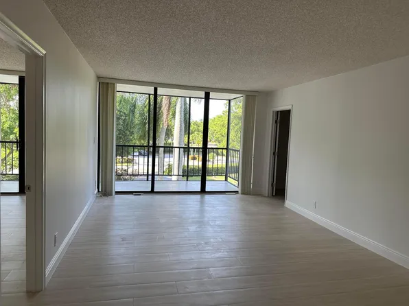 6805 Willow Wood Drive #5032, Boca Raton, FL 33434