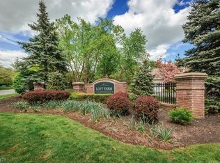 20 Loft Dr, Martinsville, NJ