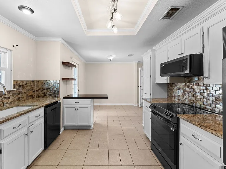 122 County Road 4936 — Photo 14