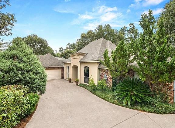 2nd image of 209 Bunting Dr