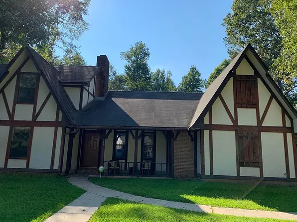 332 Cedar Dr, Columbus, MS 39705