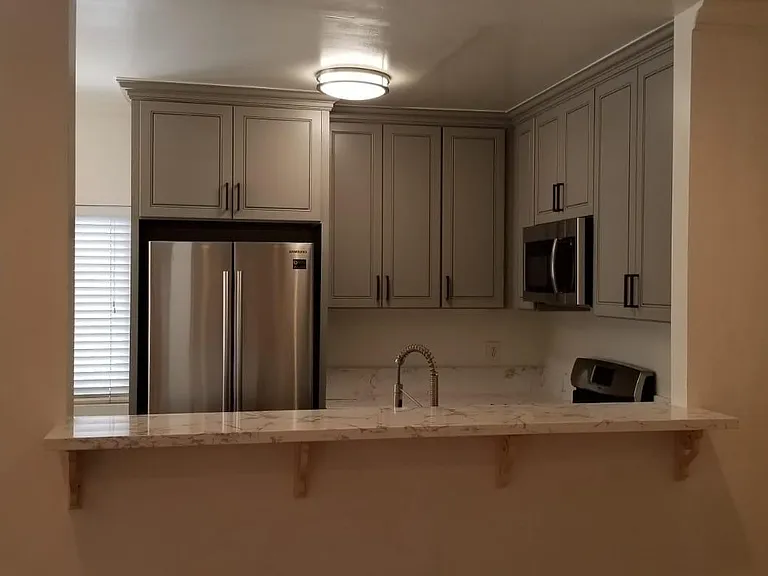 11471 Oxnard St #5 — Photo 2