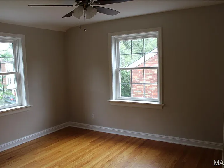 1119 Sanford Ave — Photo 23