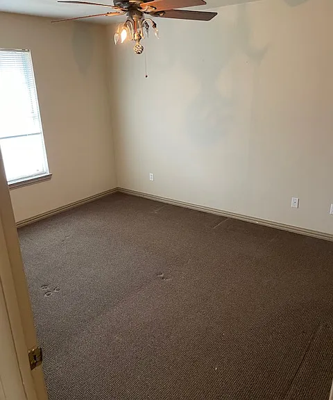 240 Lakeview Way — Photo 9