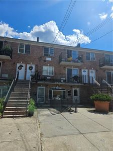 199-6 47th Ave, Flushing, NY, 11358
