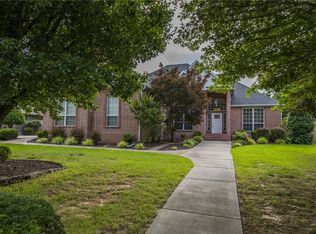 2102 NW Turner Dr, Bentonville, AR 72712
