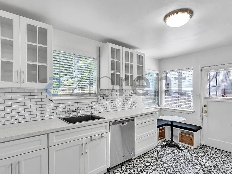 3404 Delaware St #3400 — Photo 11