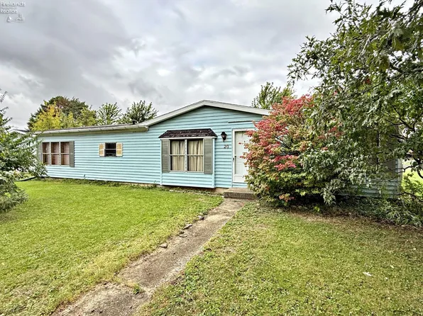 20 Park Pl, Bloomville, OH 44818