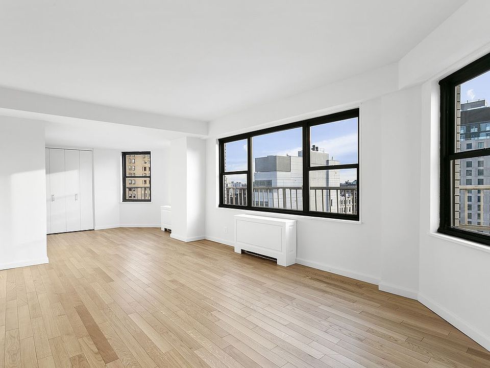 1st image of 7 E 14th St APT 21T
