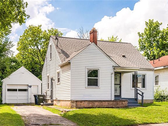 2nd image of 647 Burleigh Ave