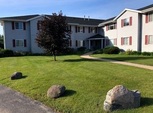 Riverbend East Apartments, Hartford, WI 53027