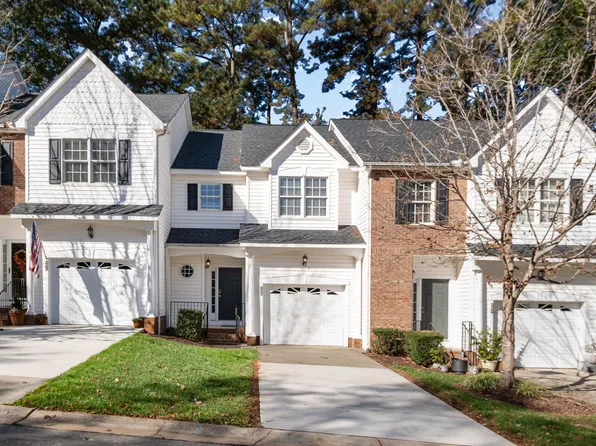 4624 Asterwood Dr, Raleigh, NC 27606