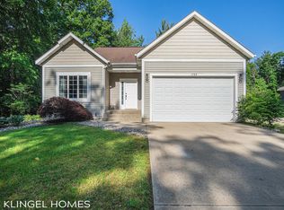 1725 Hansen St, Muskegon, MI 49445