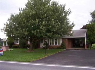 925 Ebenezer Rd, Middletown, PA 17057
