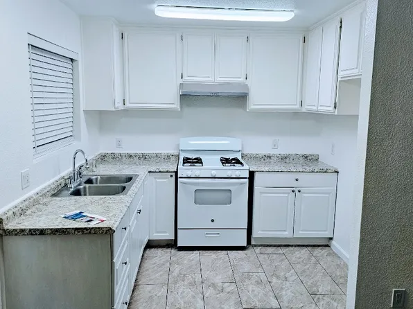 43965 Towne St APT 101, Indio, CA 92201