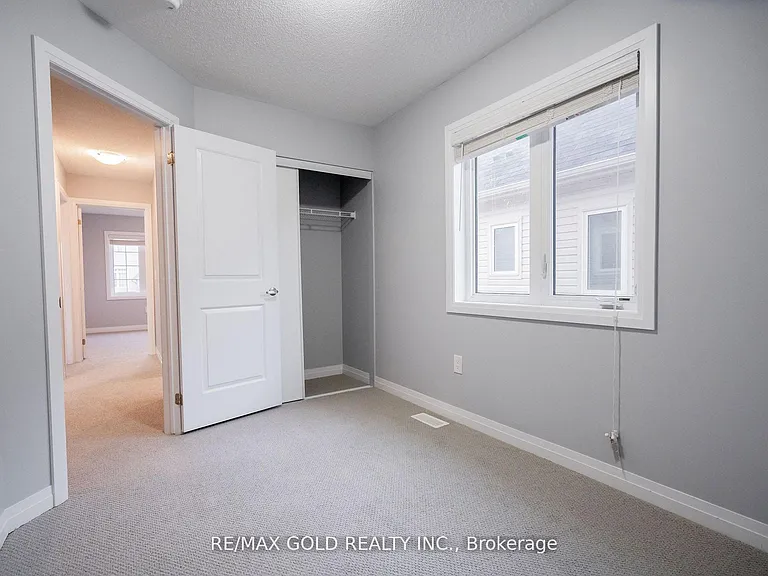 4064 Maitland St — Photo 20