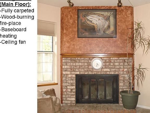 Fireplace-Main living room