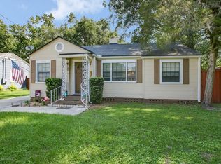 1533 Charon Rd, Jacksonville, FL 32205