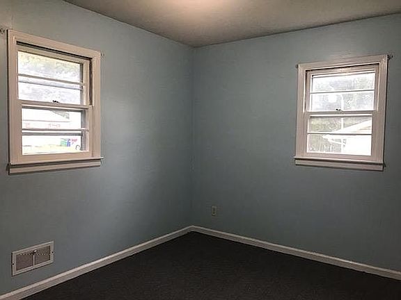 5th image of 255 Fisher St
