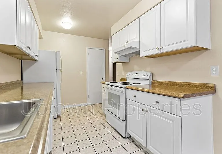 17354 Merlo Rd — Photo 25