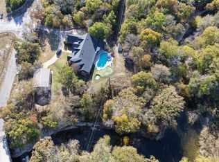 767 Farrar Rd, Palmer, TX 75152