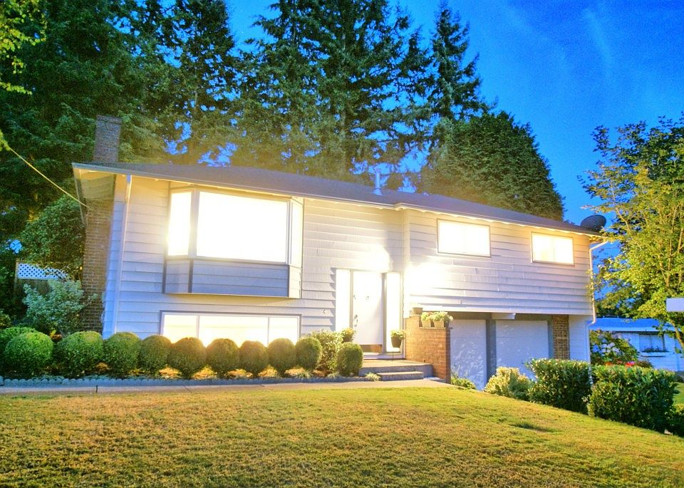 1st image of 412 160th Ave SE