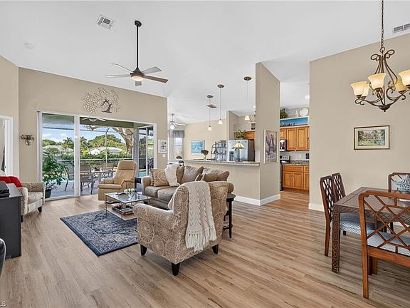 5th image of 20940 Persimmon PL