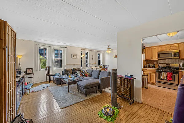 Sold by Excell Choice Realty | media 24