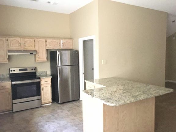 5th image of 4341 N Grand Cedar Ln
