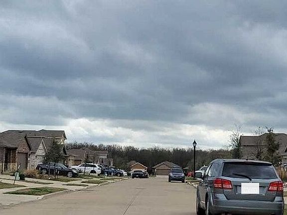 5th image of 3708 Pronghorn Ln