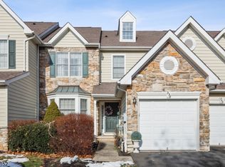 238 Patriot Hill Dr, Basking Ridge, NJ 07920