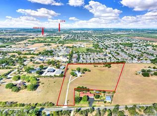 821 Weil Rd, Marion, TX 78124