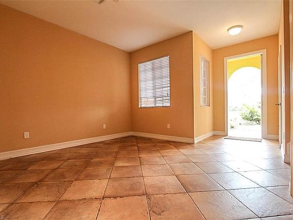 4th image of 10170 Tin Maple Dr Unit 125