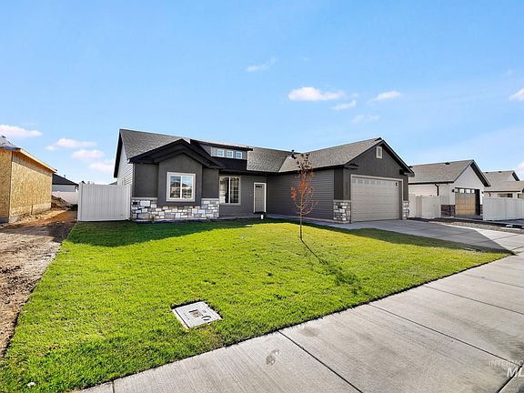 4th image of 3126 Gemini Ave