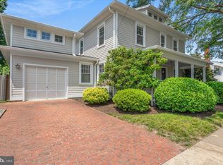 12 E Windsor Ave, Alexandria, VA 22301