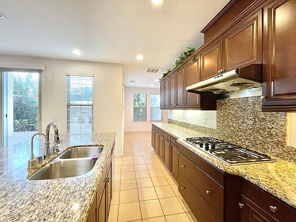 5th image of 6269 Silver Bush Creek St