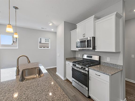 5th image of 4910 Harrier Ln #12