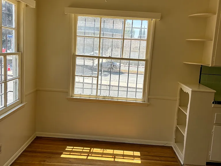 1121 S Sierra Bonita Ave #1121 — Photo 10