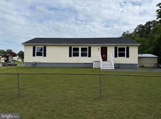 656 Nottingham Dr, Vineland, NJ 08360