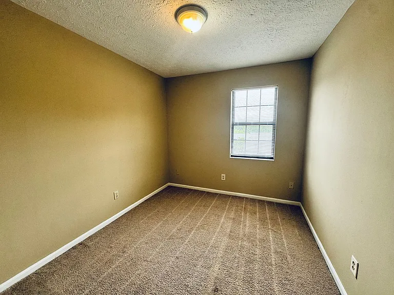151 Kitty Hawk Sq — Photo 14