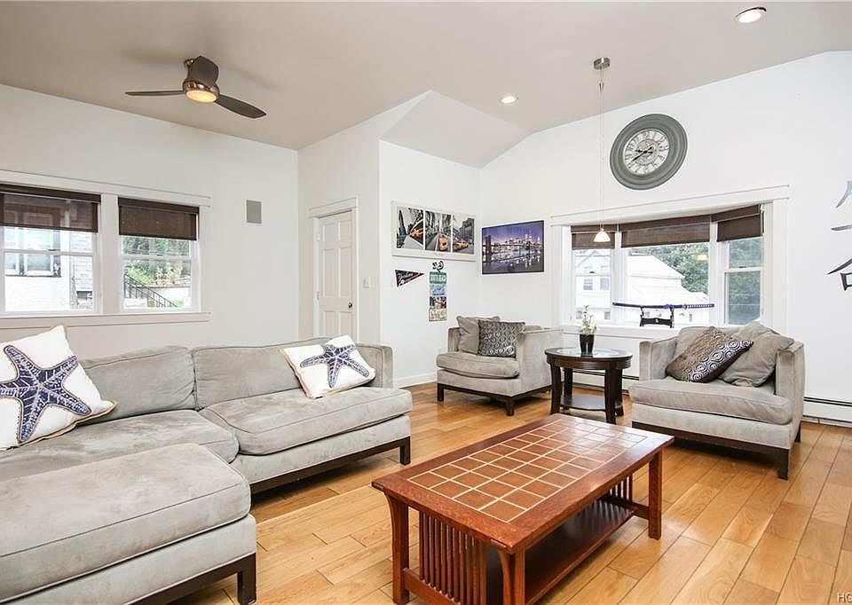 1st image of 205 Lincoln Ave