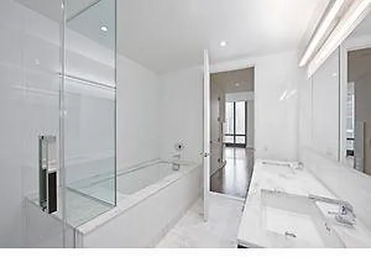 Rented by Keller Williams NYC | media 9