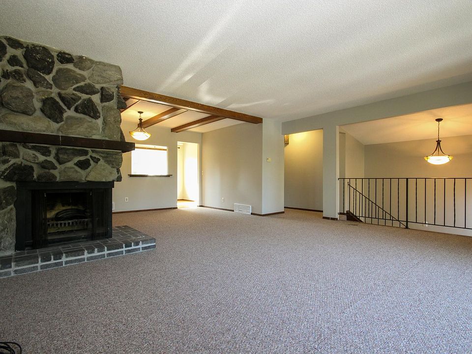 Living Room & Dining