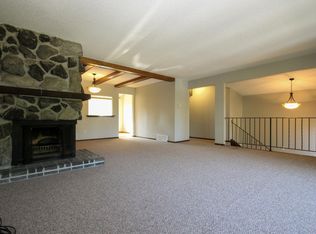 9724 Utica Rd, Bloomington, MN 55437