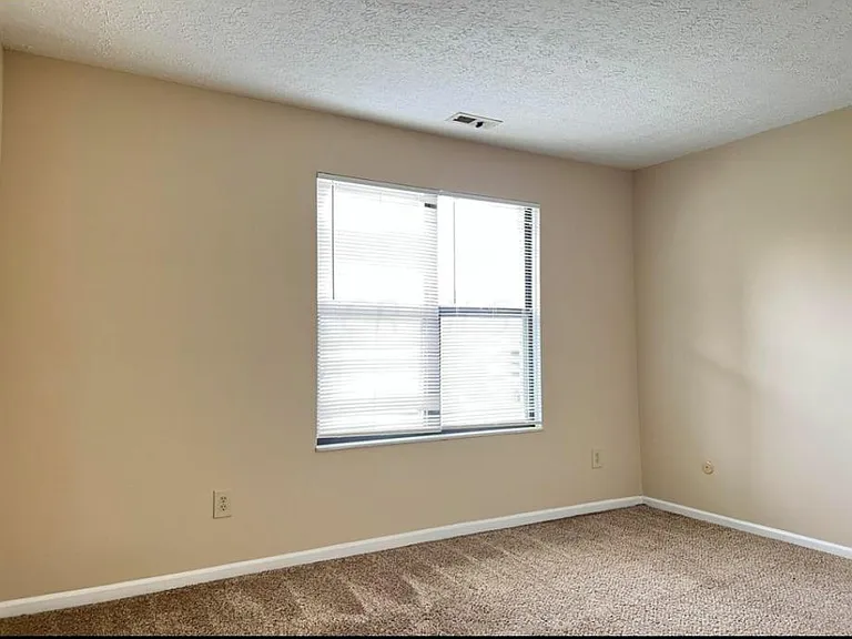 5324 Stonemeadow Ave #C — Photo 8
