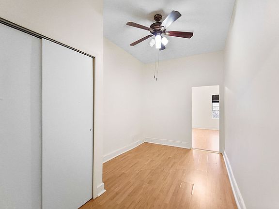 5th image of 51 Macdougal St APT 2R