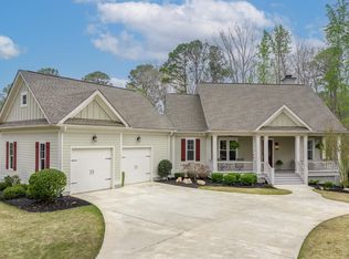 1140 Long Cove Dr, Greensboro, GA 30642