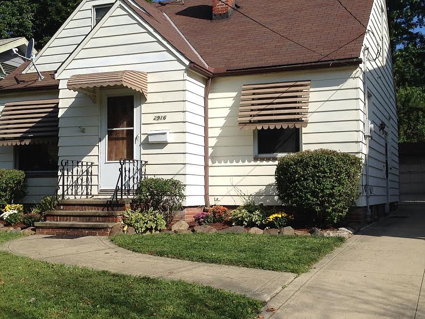 1st image of 2916 Portman Ave